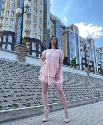 💋 Я живу в Москве, и мои уютные апартаменты станут идеальным местом нашей встречи. В моих объятиях ты найдешь настоящую страсть и нежность, я умею слушать и удовлетворять твои самые сокровенные желания. Мои услуги - это целый спектр наслаждений, от классического секса до эротического массажа и ролевых игр. 🌹 У меня есть множество положительных отзывов, подтверждающих мою незабываемость и профессионализм. Тебя ждет море удовольствия и настоящих эмоций. 🌊 Фото, конечно же, настоящие и соответствуют действительности. Так что не медли, и дай себе возможность окунуться в мир наслаждения рядом со мной! 🌟😘 Регина